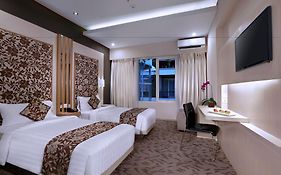 Hotel Quest San Denpasar Bali